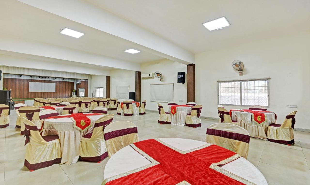Treebo Trend Paradise Convention Rasulgarh 부바네스 외부 사진